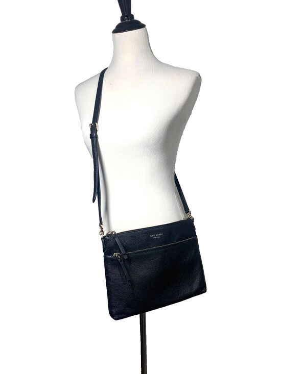 kate spade new york Handbags - Kate Spade Medium Zip Black Pebbled Crossbody -Shoulder Bag EUC Clean